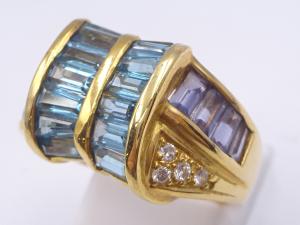 18K(X線Au76%) ブルートパーズ 2.6ct ダイヤ 0.10ct リング 8.0g